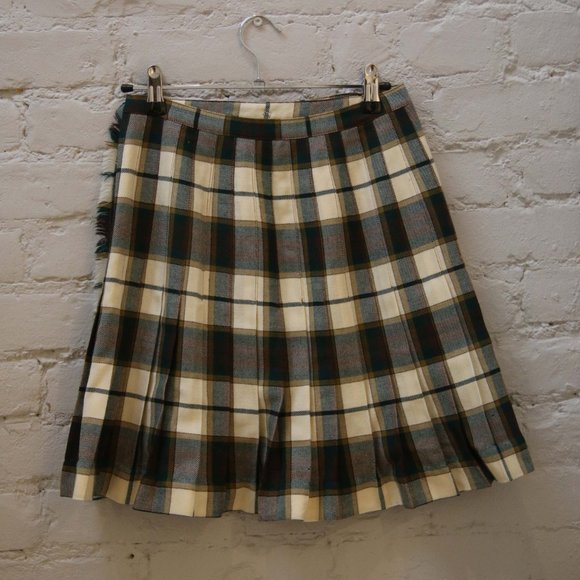 Vintage Wool Mini Skirt (Kilt) - Picture 7 of 8